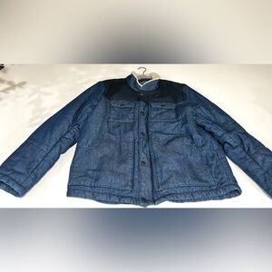 Men’s Large soft blue jacket with faux fur collar. Warm and excellent condition.